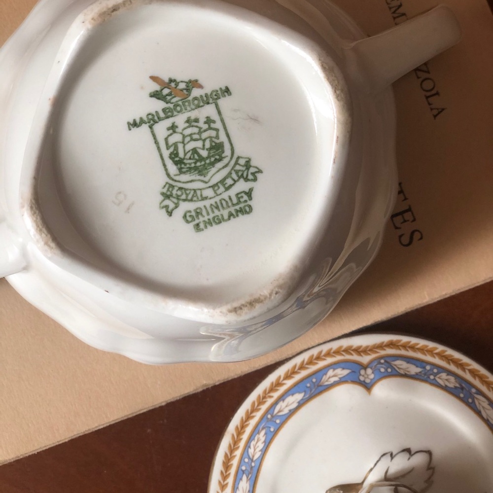 Marlborough Royal Petal Grindley England Stash Jar - Picture 4 of 4